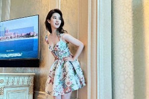 刘亦菲时尚穿搭指南：古典与现代的完美融合